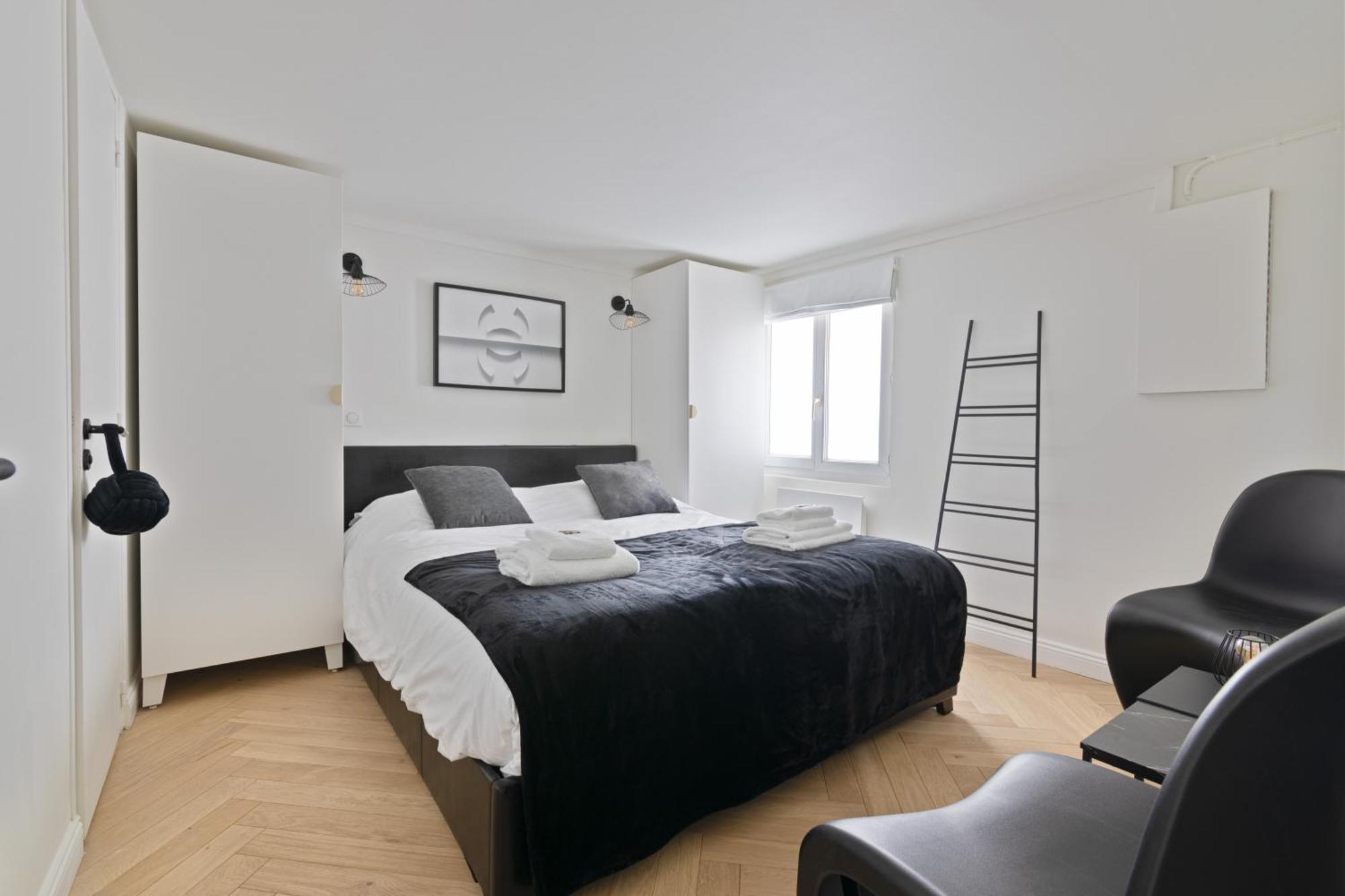 פריז Elegant Appartement Pres Du Musee Du Louvre Et Du Jardin Des Tuileries Free Netflix מראה חיצוני תמונה